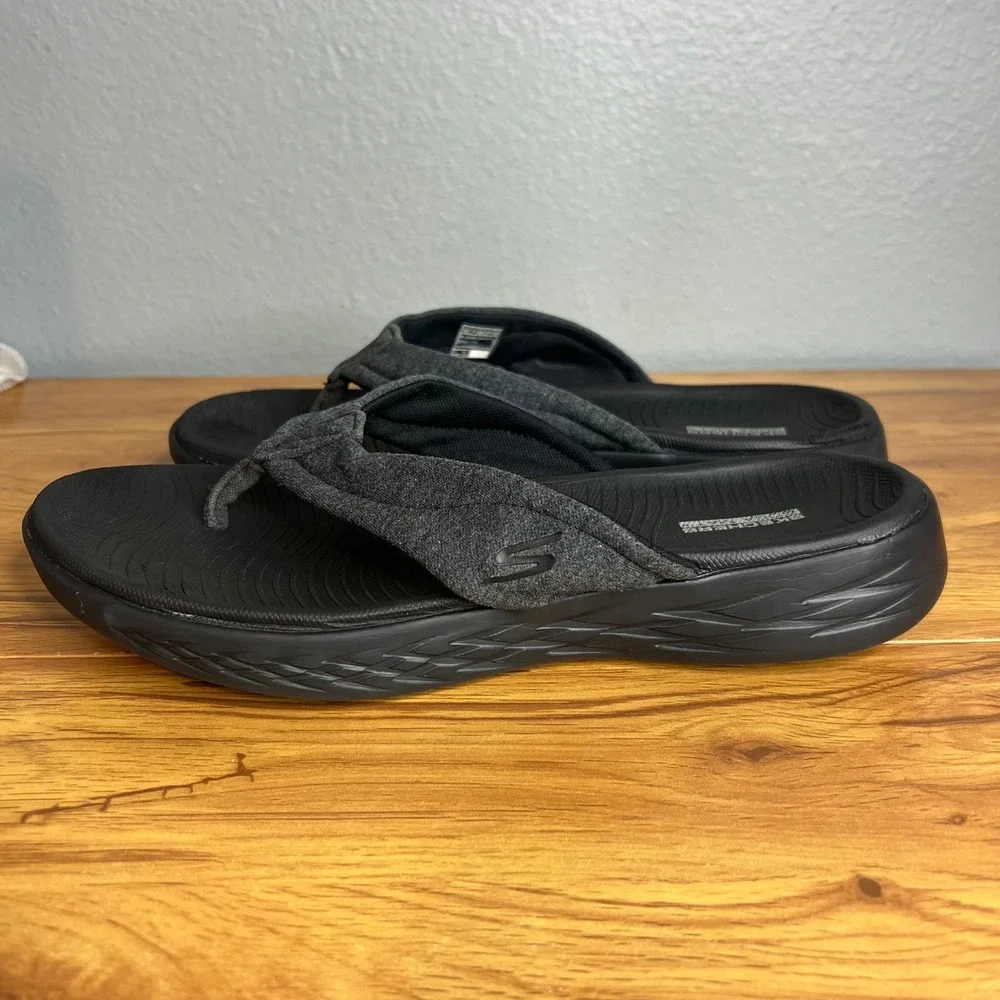 Skechers Goga Mat Thong Flip Flops Womens Size 10 Black Gray Casual Comfort